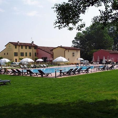 Agriturismo Cascina Boschi Apartment Волта Мантована Екстериор снимка