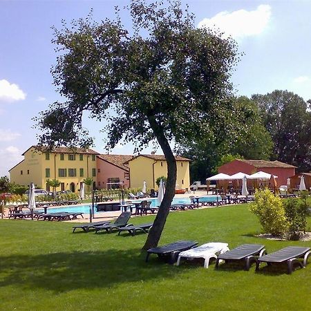 Agriturismo Cascina Boschi Apartment Волта Мантована Екстериор снимка