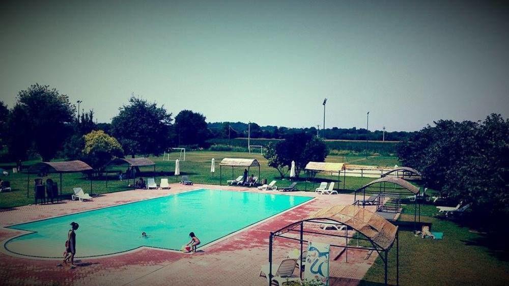 Agriturismo Cascina Boschi Apartment Волта Мантована Екстериор снимка