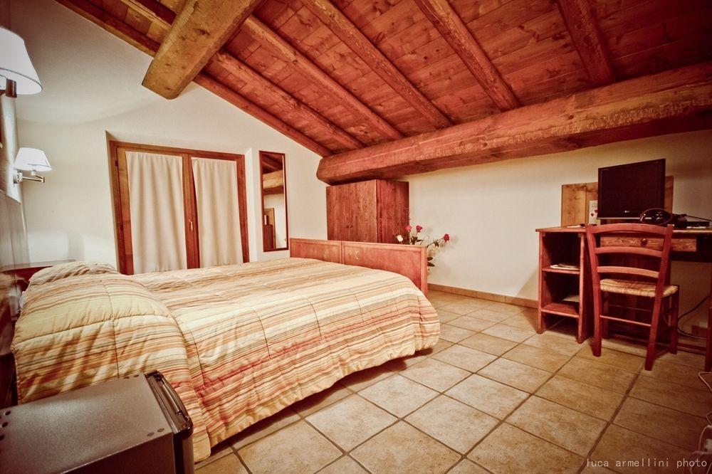 Agriturismo Cascina Boschi Apartment Волта Мантована Екстериор снимка