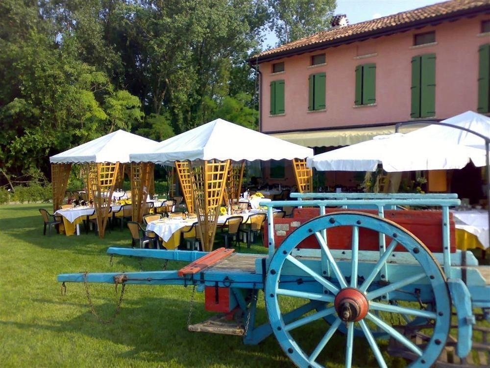 Agriturismo Cascina Boschi Apartment Волта Мантована Екстериор снимка