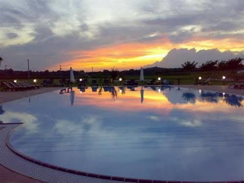 Agriturismo Cascina Boschi Apartment Волта Мантована Екстериор снимка